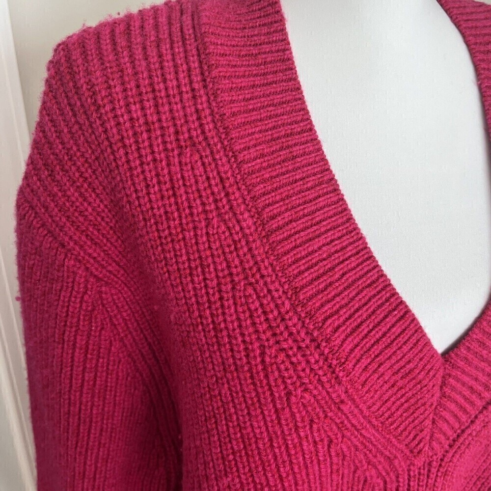 Athleta Shasta Wool Sweater V Neck Oversized chunky cabincore Size XL Pink - Picture 7 of 13